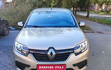 Renault Logan II, 2020 год, 1 100 000 рублей, 1 фотография