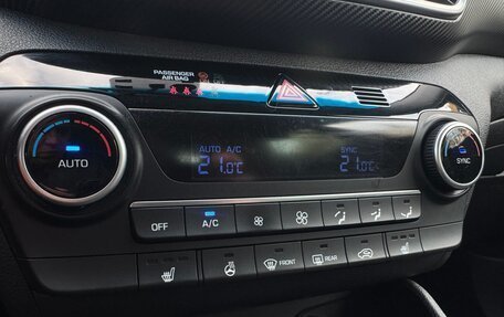 Hyundai Tucson III, 2018 год, 1 850 000 рублей, 28 фотография