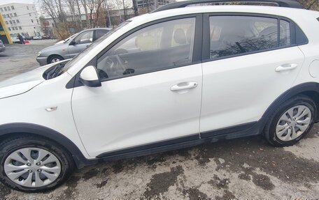 KIA Rio IV, 2018 год, 1 400 000 рублей, 5 фотография