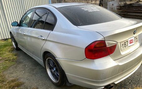 BMW 3 серия, 2006 год, 700 000 рублей, 2 фотография