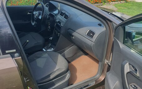 Volkswagen Polo VI (EU Market), 2011 год, 590 000 рублей, 9 фотография