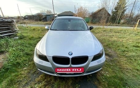 BMW 3 серия, 2006 год, 700 000 рублей, 10 фотография