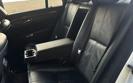 Mercedes-Benz S-Класс, 2005 год, 900 000 рублей, 16 фотография
