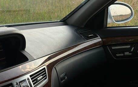 Mercedes-Benz S-Класс, 2005 год, 900 000 рублей, 22 фотография