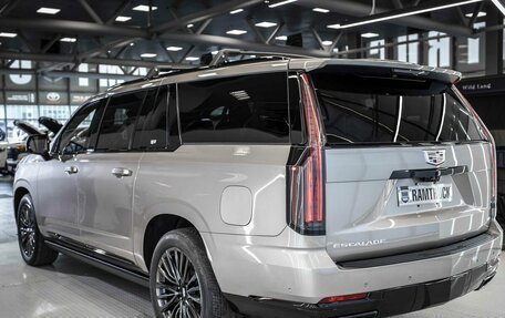 Cadillac Escalade V, 2025 год, 24 215 000 рублей, 5 фотография