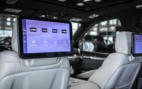 Cadillac Escalade V, 2025 год, 24 215 000 рублей, 19 фотография