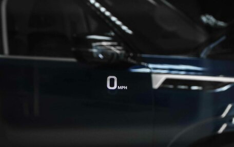 Cadillac Escalade V, 2025 год, 24 215 000 рублей, 38 фотография