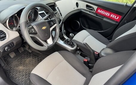 Chevrolet Cruze II, 2011 год, 705 000 рублей, 9 фотография