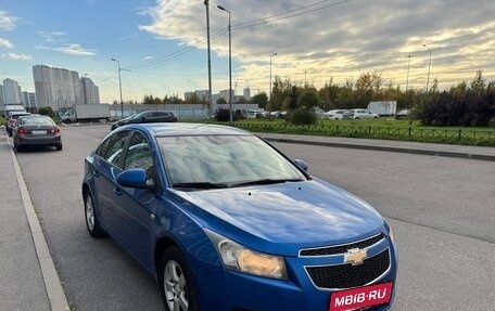 Chevrolet Cruze II, 2011 год, 705 000 рублей, 3 фотография