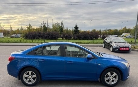 Chevrolet Cruze II, 2011 год, 705 000 рублей, 4 фотография