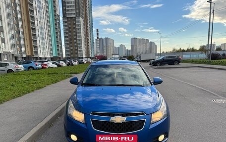 Chevrolet Cruze II, 2011 год, 705 000 рублей, 2 фотография