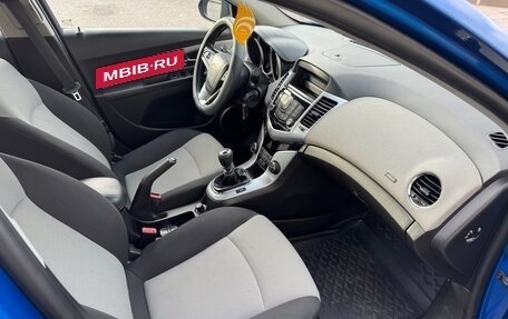 Chevrolet Cruze II, 2011 год, 705 000 рублей, 30 фотография