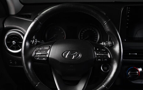 Hyundai Kona I, 2021 год, 2 289 000 рублей, 11 фотография