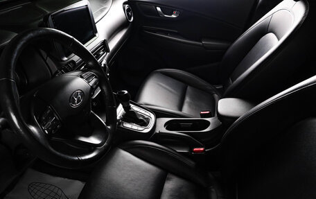 Hyundai Kona I, 2021 год, 2 289 000 рублей, 8 фотография