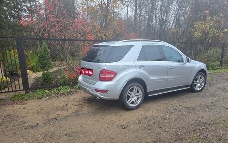 Mercedes-Benz M-Класс, 2011 год, 2 000 000 рублей, 1 фотография