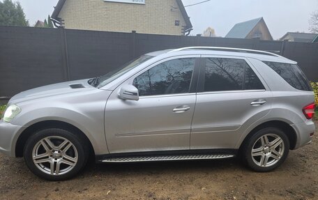 Mercedes-Benz M-Класс, 2011 год, 2 000 000 рублей, 3 фотография