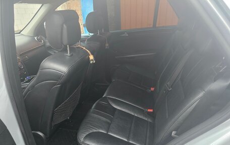 Mercedes-Benz M-Класс, 2011 год, 2 000 000 рублей, 6 фотография