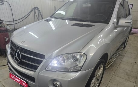 Mercedes-Benz M-Класс, 2011 год, 2 000 000 рублей, 10 фотография