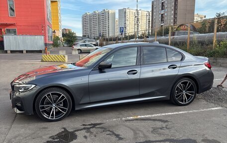 BMW 3 серия, 2020 год, 3 300 000 рублей, 3 фотография