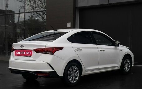 Hyundai Solaris II рестайлинг, 2021 год, 1 299 000 рублей, 5 фотография