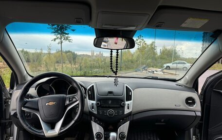 Chevrolet Cruze II, 2013 год, 700 000 рублей, 6 фотография