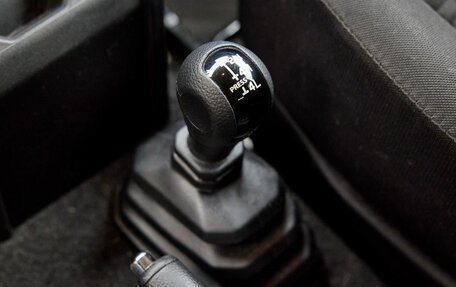 Suzuki Jimny, 2020 год, 2 750 000 рублей, 22 фотография