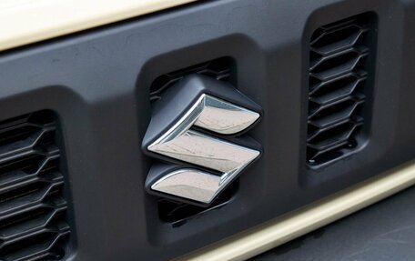 Suzuki Jimny, 2020 год, 2 750 000 рублей, 33 фотография