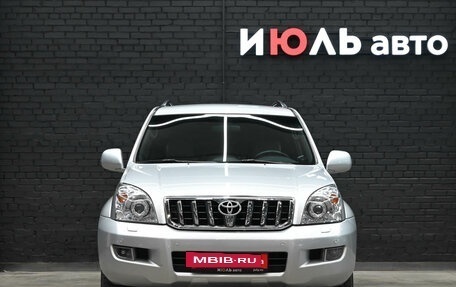 Toyota Land Cruiser Prado 120 рестайлинг, 2006 год, 2 300 000 рублей, 2 фотография