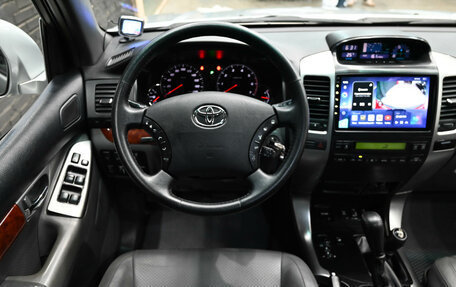 Toyota Land Cruiser Prado 120 рестайлинг, 2006 год, 2 300 000 рублей, 15 фотография