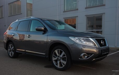 Nissan Pathfinder, 2015 год, 1 459 000 рублей, 2 фотография