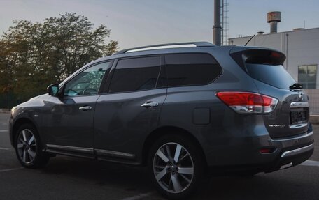 Nissan Pathfinder, 2015 год, 1 459 000 рублей, 3 фотография