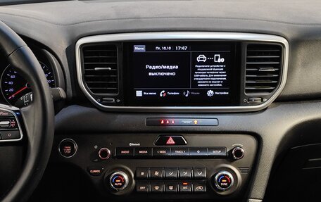 KIA Sportage IV рестайлинг, 2021 год, 2 219 000 рублей, 9 фотография