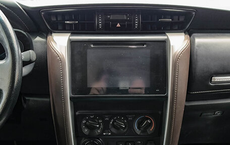 Toyota Fortuner II, 2018 год, 3 050 000 рублей, 19 фотография