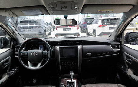 Toyota Fortuner II, 2018 год, 3 050 000 рублей, 18 фотография