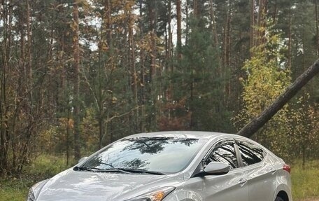 Hyundai Avante, 2011 год, 620 000 рублей, 5 фотография