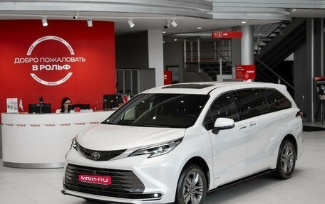 Toyota Sienna, 2024 год, 9 990 000 рублей, 1 фотография