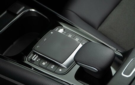 Mercedes-Benz GLA, 2021 год, 3 168 077 рублей, 17 фотография