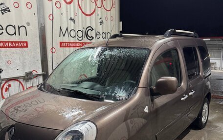 Renault Kangoo II рестайлинг, 2012 год, 870 000 рублей, 3 фотография