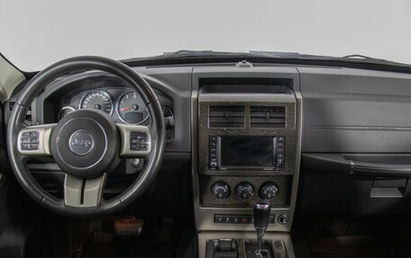 Jeep Cherokee, 2012 год, 1 920 000 рублей, 13 фотография