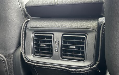 Toyota RAV4, 2024 год, 3 850 000 рублей, 23 фотография