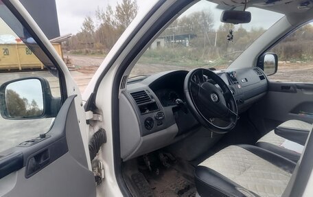 Volkswagen Transporter T5 рестайлинг, 2008 год, 1 000 000 рублей, 5 фотография