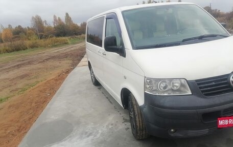 Volkswagen Transporter T5 рестайлинг, 2008 год, 1 000 000 рублей, 4 фотография