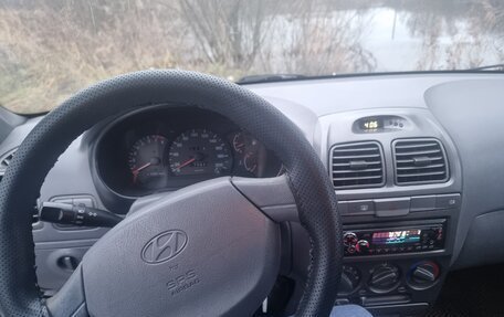 Hyundai Accent II, 2004 год, 280 000 рублей, 7 фотография