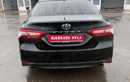Toyota Camry, 2023 год, 3 250 000 рублей, 4 фотография