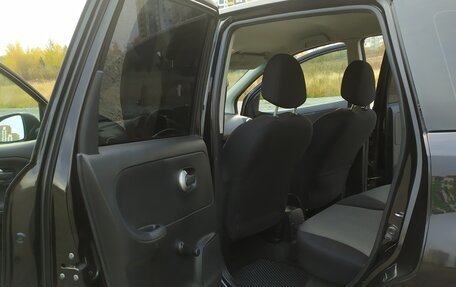 Nissan Note II рестайлинг, 2011 год, 590 000 рублей, 10 фотография