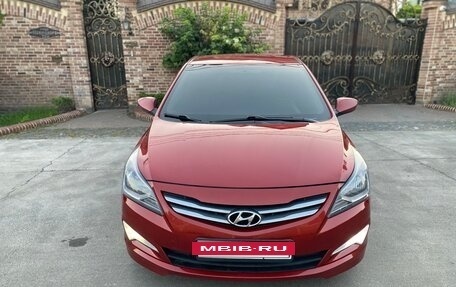 Hyundai Solaris II рестайлинг, 2016 год, 930 000 рублей, 5 фотография