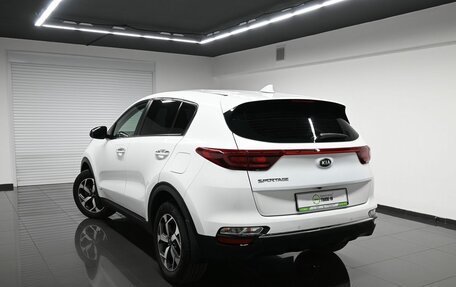 KIA Sportage IV рестайлинг, 2020 год, 2 545 000 рублей, 11 фотография