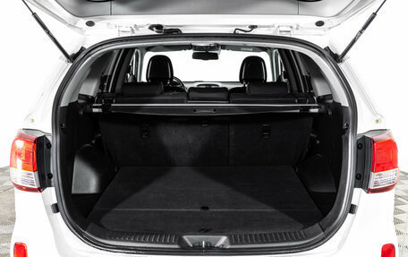 KIA Sorento II рестайлинг, 2013 год, 1 749 000 рублей, 17 фотография