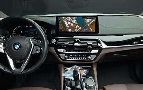 BMW 5 серия, 2022 год, 5 400 000 рублей, 5 фотография