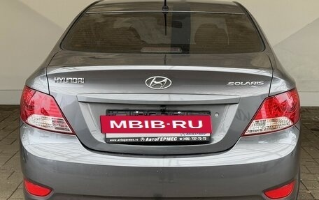 Hyundai Solaris II рестайлинг, 2011 год, 650 000 рублей, 3 фотография